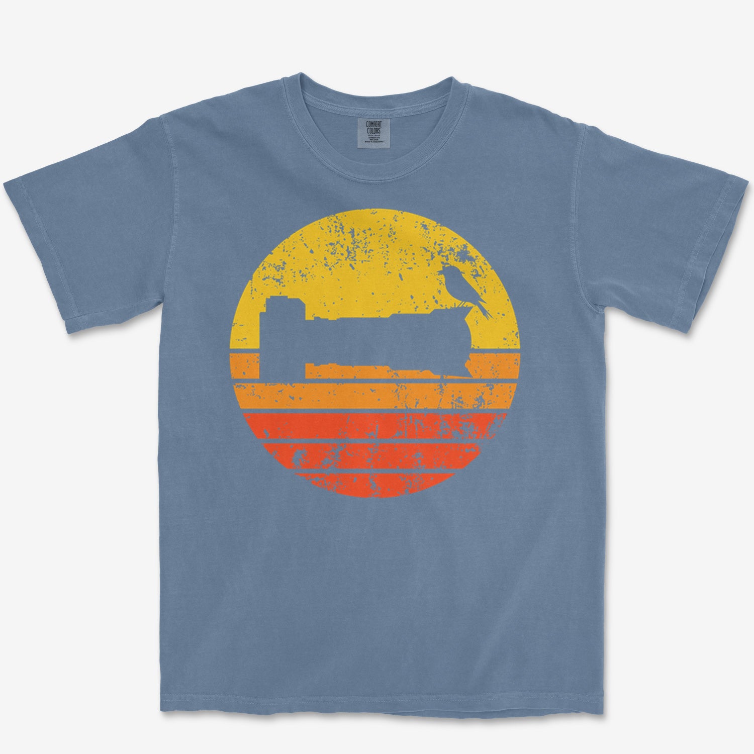 Sunset Bird Camera Heavyweight Tee