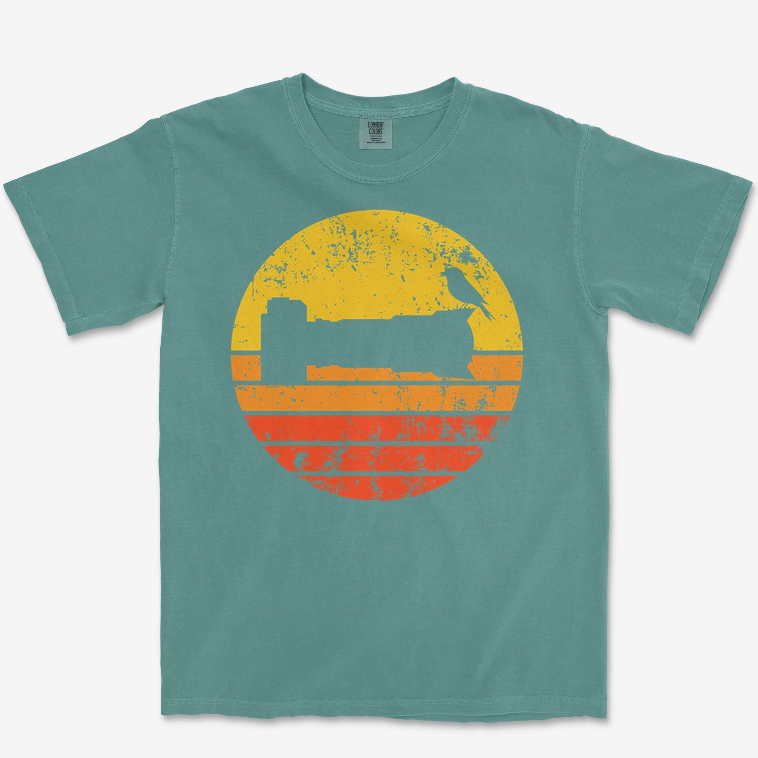 Sunset Bird Camera Heavyweight Tee