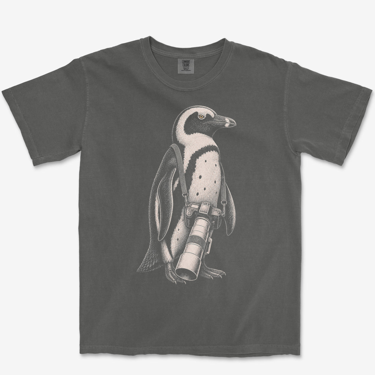 Long Lens African Penguin Tee — pepper