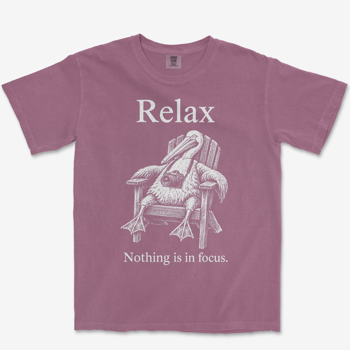 Relax Pelican Tee — berry