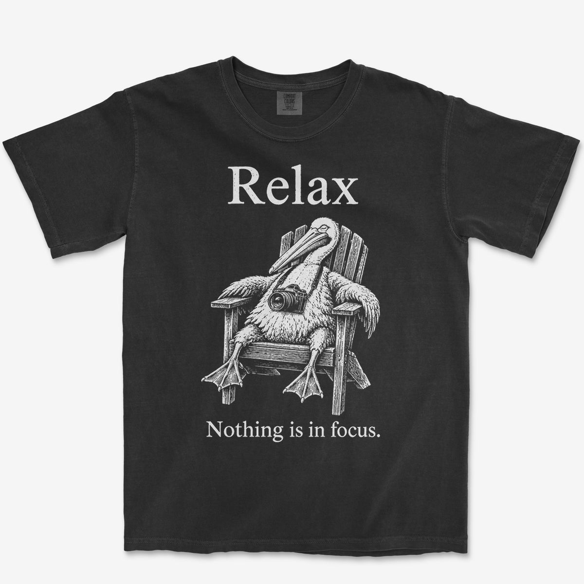 Relax Pelican Tee — black