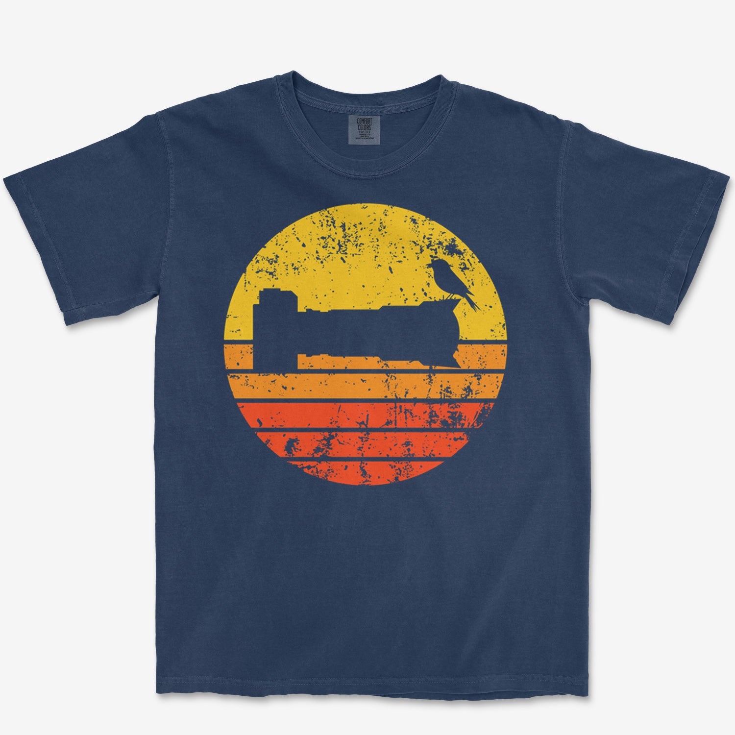Sunset Bird Camera Heavyweight Tee