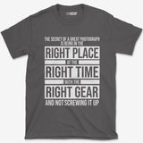 T-Shirt Charcoal / S Right Place T-Shirt