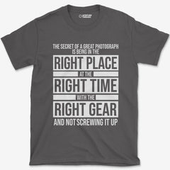 T-Shirt Charcoal / S Right Place T-Shirt