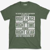 T-Shirt Military Green / S Right Place T-Shirt