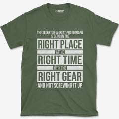 T-Shirt Military Green / S Right Place T-Shirt