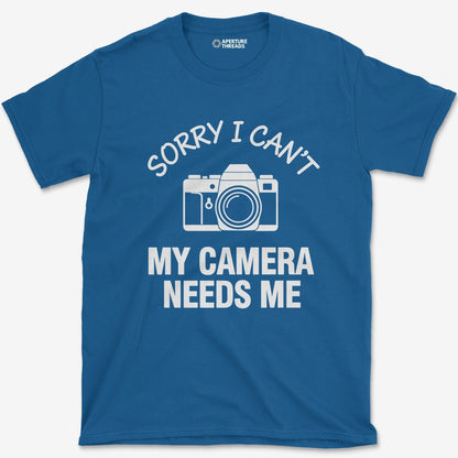 T-Shirt Royal / S Camera Needs Me T-Shirt